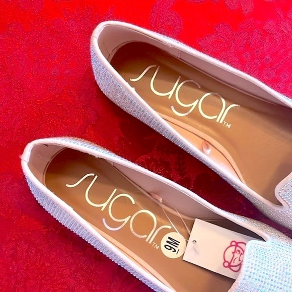 Brand New Sugar Iridescent Beaded Pointed Toe Slip On Flats Dressy Loafers - Picture 5 of 15